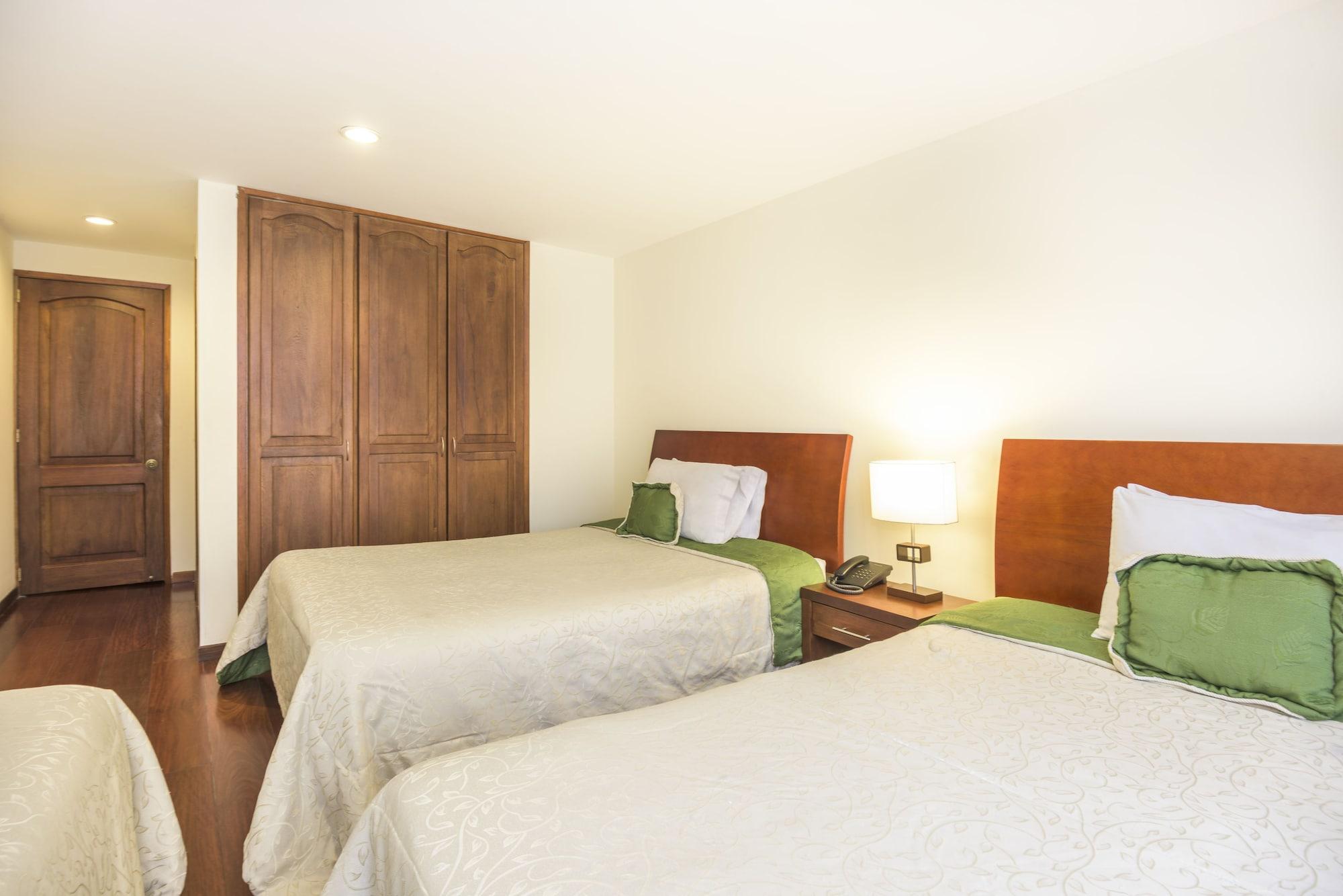 Hotel Portofino Bogota Bagian luar foto